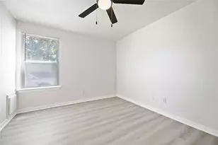 2423 Lucas St, Houston, TX 77026 - Photo 4