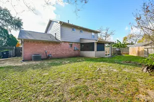 6803 La Violetta Dr, Houston, TX 77083 - Photo 46