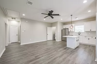 4405 Mallow Street #B, Houston, TX 77051 - Photo 4