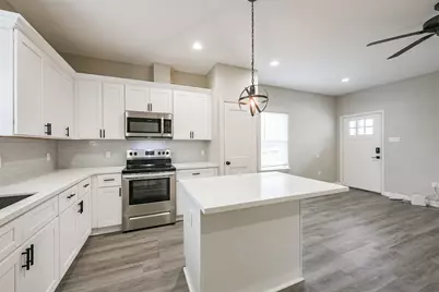4405 Mallow Street #B, Houston, TX 77051 - Photo 8