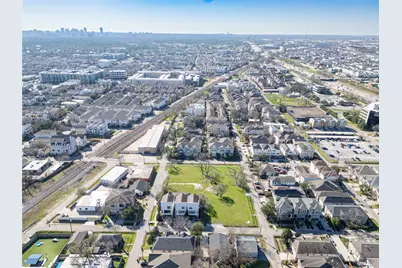 5006 Maxie Street, Houston, TX 77007 - Photo 8