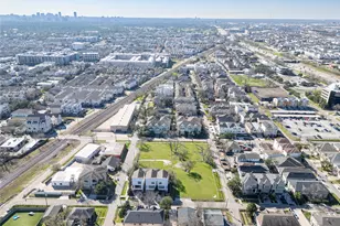 5006 Maxie St, Houston, TX 77007 - Photo 8