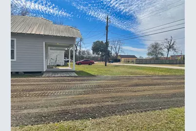 2609 3rd Street, Rosenberg, TX 77471 - Photo 12