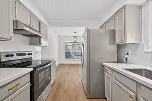 1917 Trixie Ln, Houston, TX 77042 - Photo 24