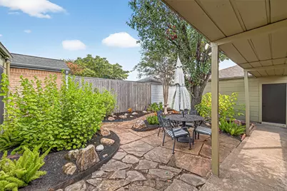 1917 Trixie Lane, Houston, TX 77042 - Photo 44