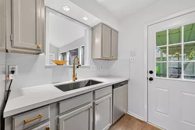 1917 Trixie Lane, Houston, TX 77042 - Photo 20