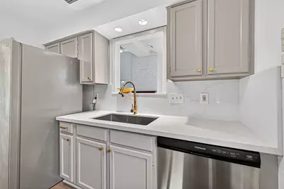 1917 Trixie Lane, Houston, TX 77042 - Photo 22