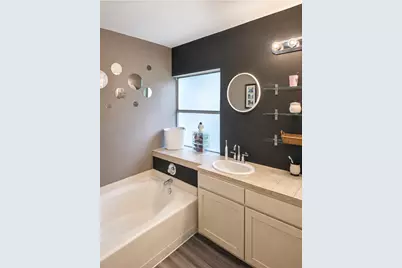 5302 Gladeside Drive, Katy, TX 77449 - Photo 8