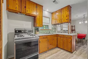 2703 Morningside Ln, Pasadena, TX 77506 - Photo 10