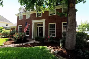 15122 Greenleaf Ln, Houston, TX 77062 - Photo 2
