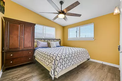 21423 Gulf Drive, Galveston, TX 77554 - Photo 26