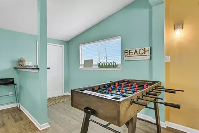 21423 Gulf Drive, Galveston, TX 77554 - Photo 12
