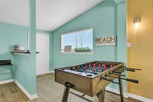 21423 Gulf Dr, Galveston, TX 77554 - Photo 12