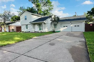 7131 Carvel Ln, Houston, TX 77074 - Photo 4
