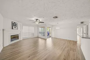 8051 Bay Branch Dr, The Woodlands, TX 77382 - Photo 4