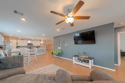 768 Delaney Cove Court, La Marque, TX 77568 - Photo 8