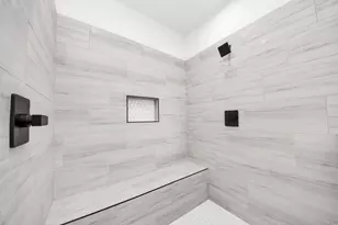 5303 Kindred Gdn Ln, Houston, TX 77091 - Photo 34