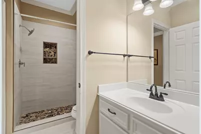 8214 Forest Gate Drive, Sugar Land, TX 77479 - Photo 22