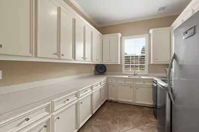 8214 Forest Gate Drive, Sugar Land, TX 77479 - Photo 24
