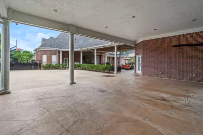 8214 Forest Gate Drive, Sugar Land, TX 77479 - Photo 38