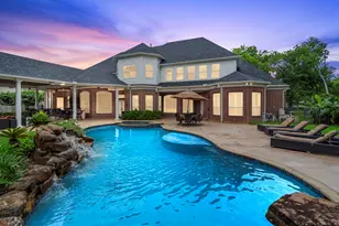 8214 Forest Gate Dr, Sugar Land, TX 77479 - Photo 50
