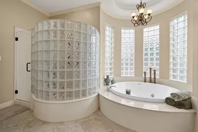 8214 Forest Gate Drive, Sugar Land, TX 77479 - Photo 20