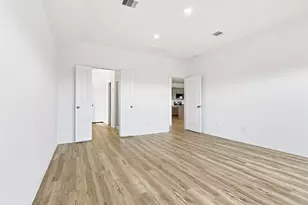 7434 Bartoncliff Dr, Katy, TX 77493 - Photo 14