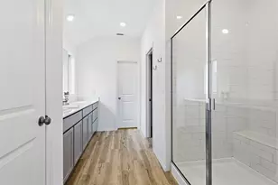 7434 Bartoncliff Dr, Katy, TX 77493 - Photo 16