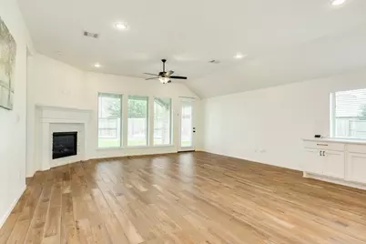 10115 Stride Court, Rosharon, TX 77583 - Photo 14