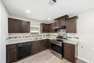 3561 Nathaniel Brown St, Houston, TX 77021 - Photo 6