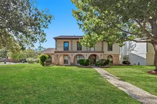 17603 Loring Ln, Spring, TX 77388 - Photo 6