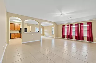 26130 Travis Brook Dr, Richmond, TX 77406 - Photo 4