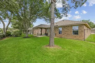 26130 Travis Brook Dr, Richmond, TX 77406 - Photo 14