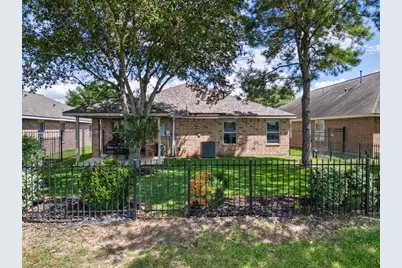 26130 Travis Brook Drive, Richmond, TX 77406 - Photo 6