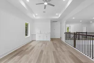 707 S Iowa St, La Porte, TX 77571 - Photo 16