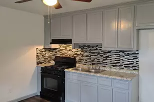 5301 Collingsworth St, Houston, TX 77026 - Photo 4