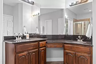 2517 Legacy Meadows Ln, Conroe, TX 77304 - Photo 22