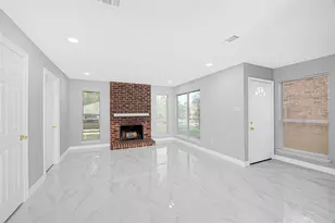 6326 Cambridge Glen Ln, Houston, TX 77035 - Photo 4