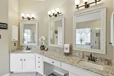 98 S Dreamweaver Circle, The Woodlands, TX 77380 - Photo 16