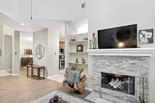 98 S Dreamweaver Cir, The Woodlands, TX 77380 - Photo 4