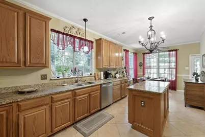 98 S Dreamweaver Circle, The Woodlands, TX 77380 - Photo 6