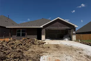 12200 Lexington Heights Dr, Willis, TX 77318 - Photo 2