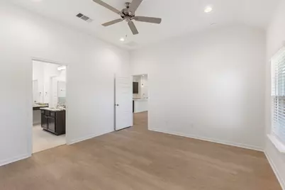 11832 Whirlaway Drive, Willis, TX 77318 - Photo 10