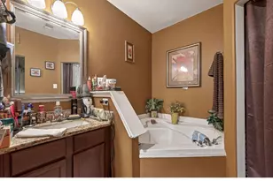 1019 Arnica St, Baytown, TX 77521 - Photo 12