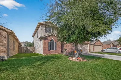 1019 Arnica Street, Baytown, TX 77521 - Photo 4