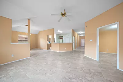 9135 Reagan Meadow Court, Houston, TX 77064 - Photo 12