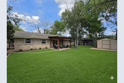 3907 Grapevine Street, Houston, TX 77045 - Photo 4