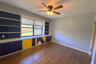 53 Pin Oak Ct, Lake Jackson, TX 77566 - Photo 16