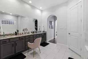 2302 Fall Run Dr, Houston, TX 77055 - Photo 28