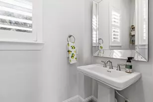 2302 Fall Run Dr, Houston, TX 77055 - Photo 42
